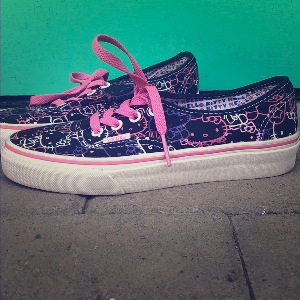 Hello Kitty Vans